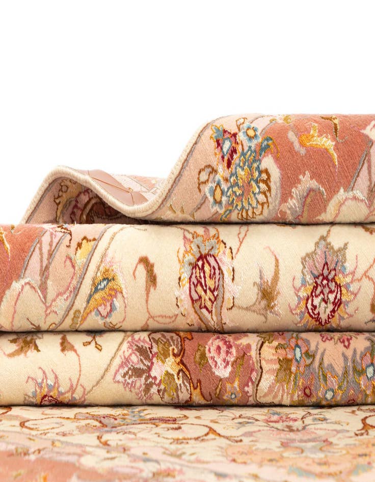 Detail image of  5' 1 x 7' 1 Tabriz Rug