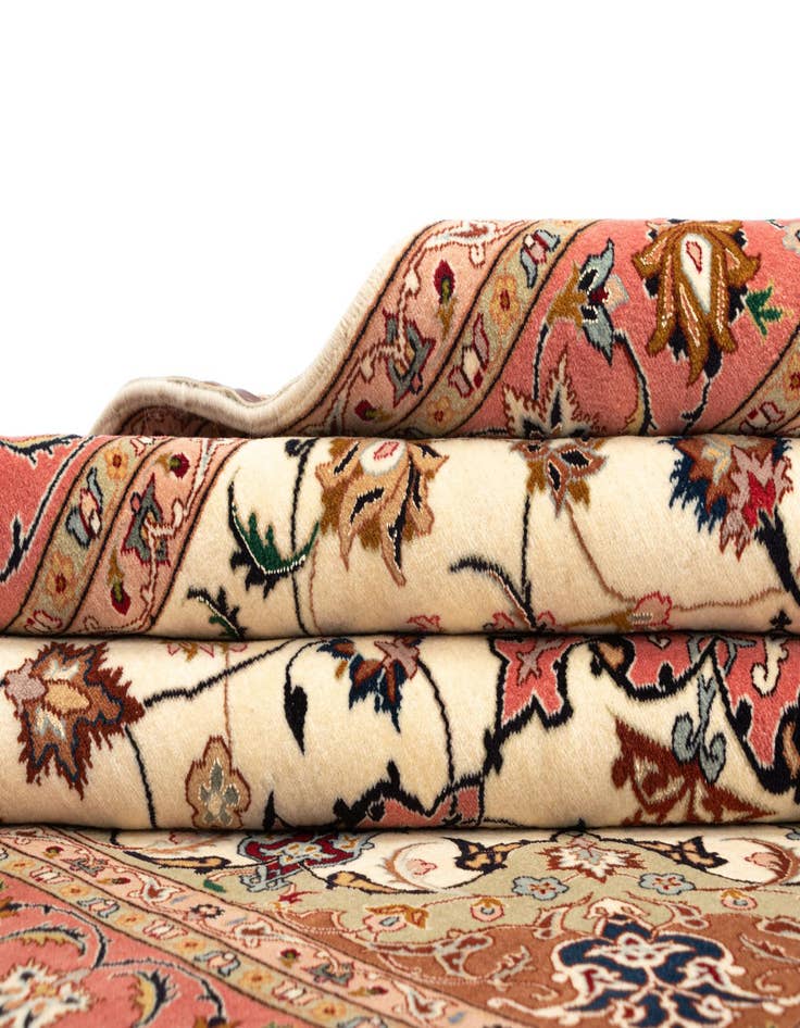 Detail image of  5' 2 x 6' 11 Tabriz Rug