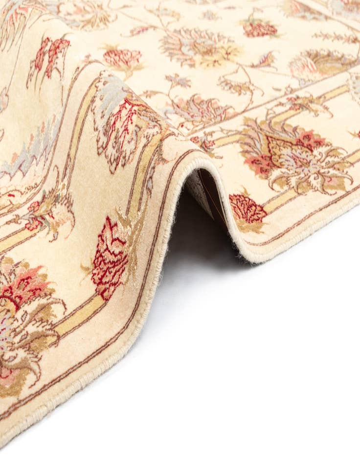 Detail image of  5' x 6' 9 Tabriz Rug