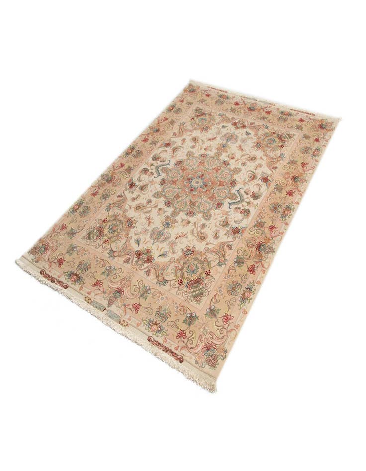 Detail image of  5' x 7' Tabriz Rug