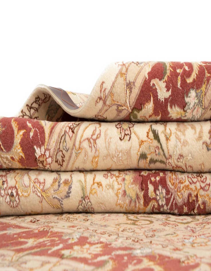 Detail image of  5' 1 x 6' 10 Tabriz Rug