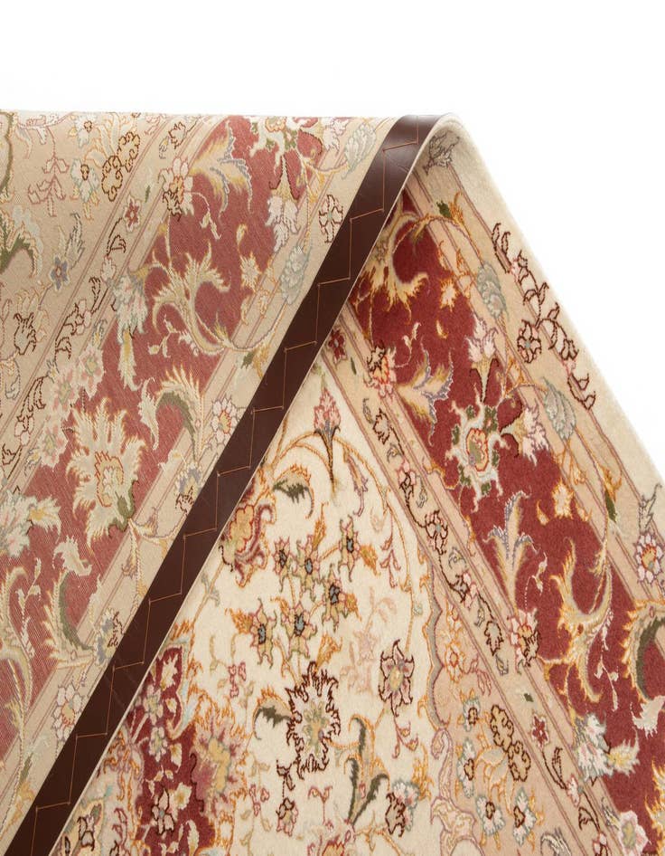 Detail image of  5' 1 x 6' 10 Tabriz Rug