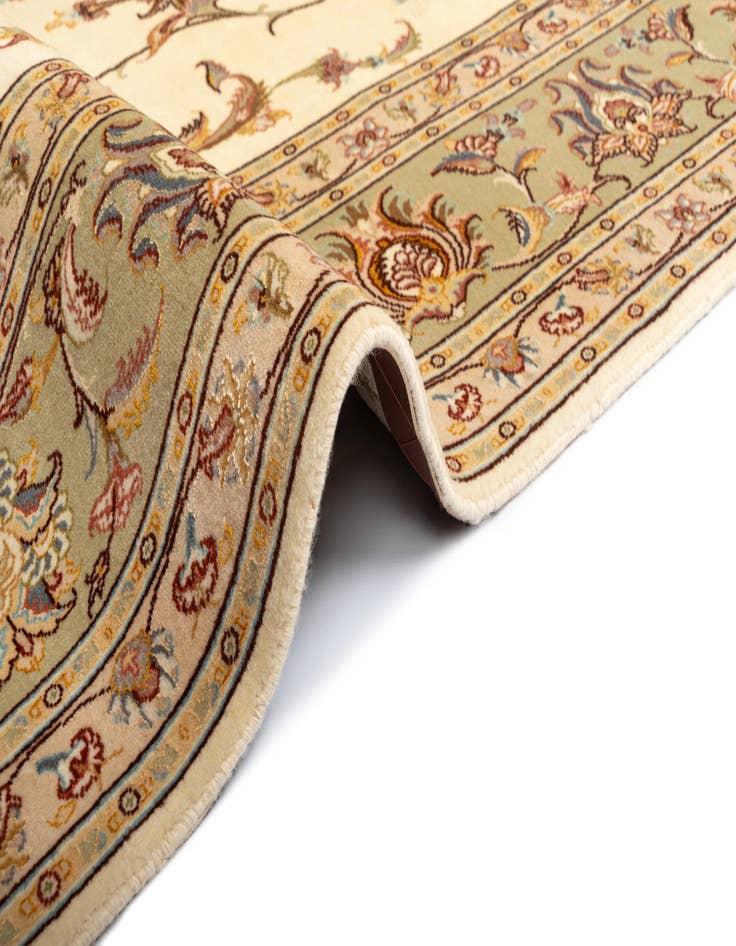 Detail image of  6' 9 x 8' 6 Tabriz Rug