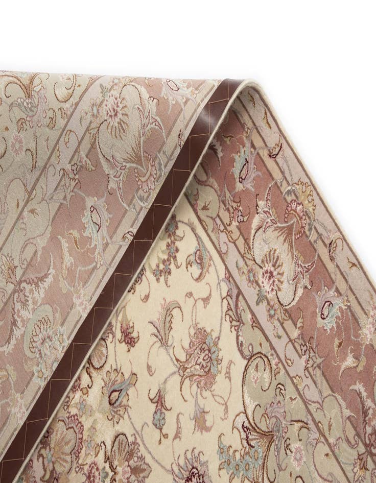 Detail image of  5' 1 x 7' 1 Tabriz Rug