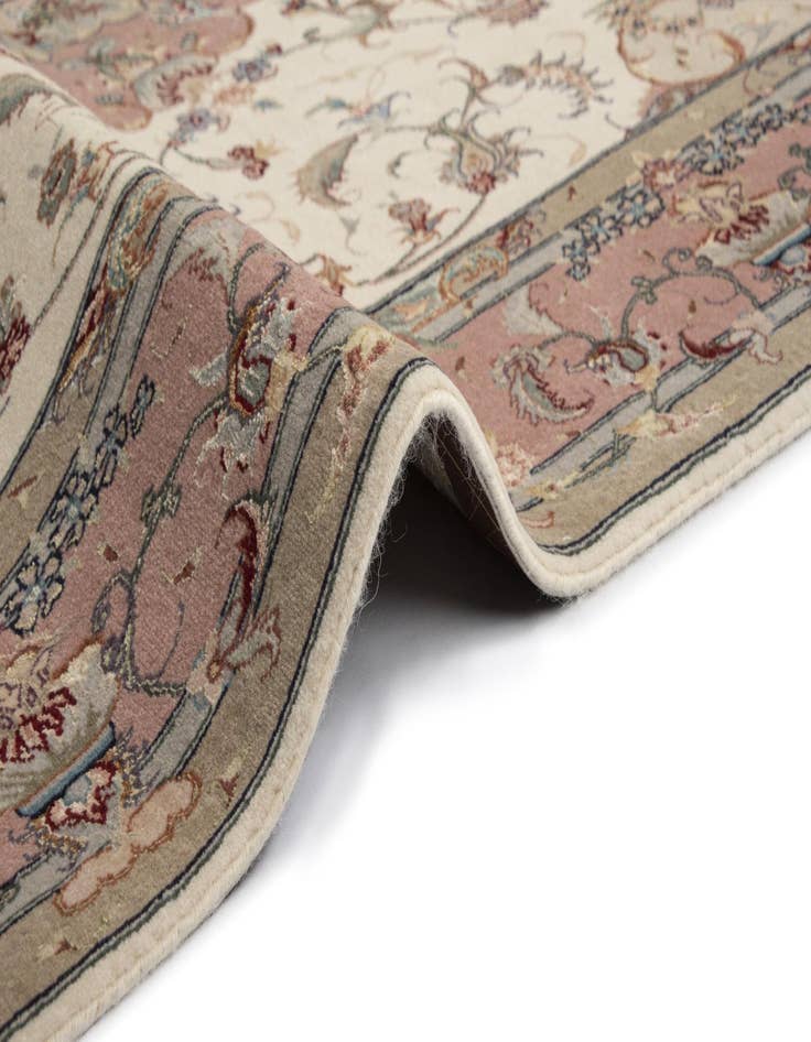 Detail image of  4' 11 x 6' 8 Tabriz Rug