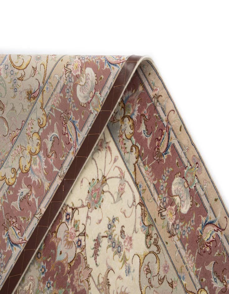 Detail image of  4' 11 x 6' 7 Tabriz Rug