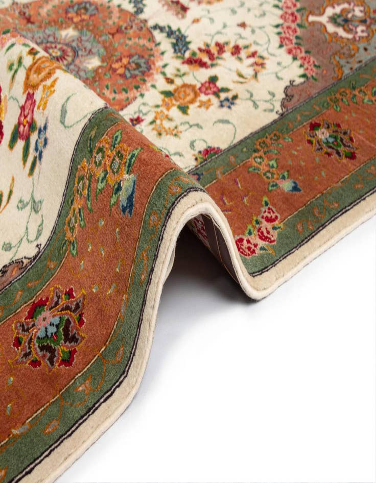 Detail image of  3' 5 x 4' 11 Tabriz Rug