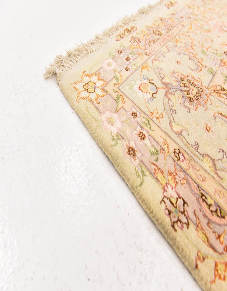 Detail image of  6' 6 x 10'  Hand Knotted Tabriz Persian Rug