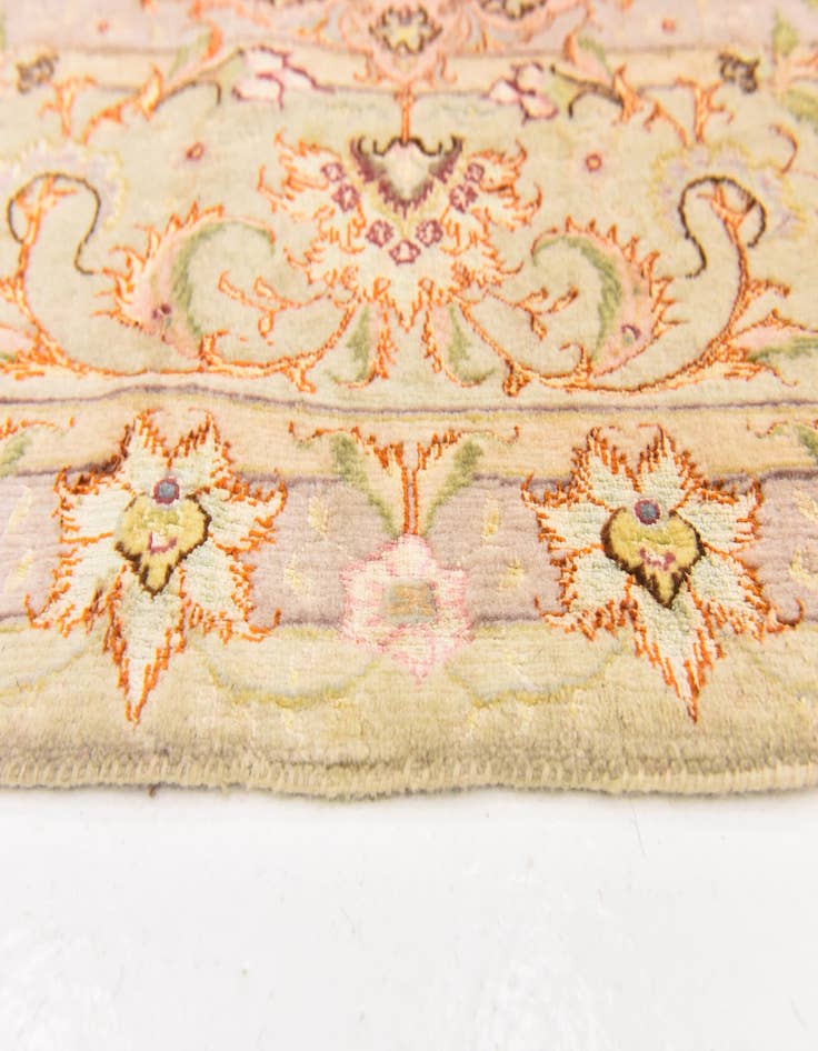 Detail image of  6' 6 x 10'  Hand Knotted Tabriz Persian Rug