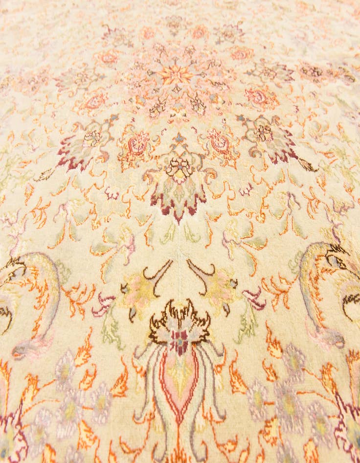 Detail image of  6' 6 x 10'  Hand Knotted Tabriz Persian Rug