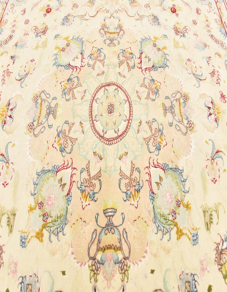 Detail image of  6' 6 x 9' 10  Hand Knotted Tabriz Persian Rug