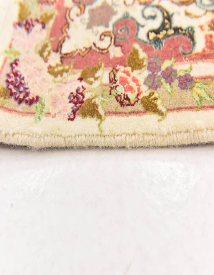 Detail image of  3' 3 x 5' 1  Hand Knotted Tabriz Persian Rug