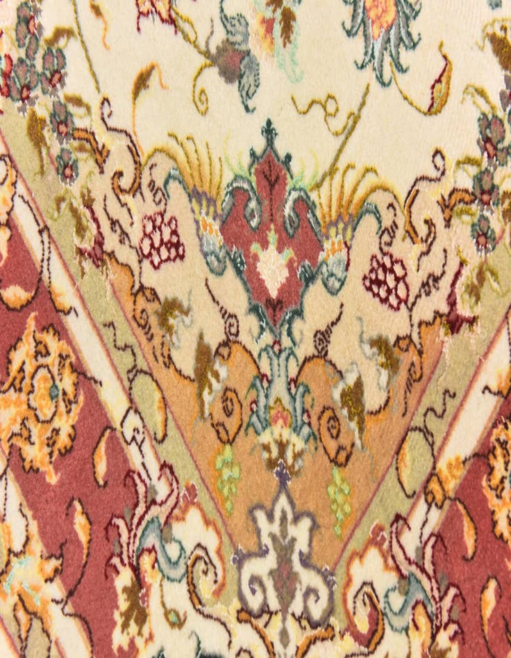 Detail image of  3' 3 x 5' 1  Hand Knotted Tabriz Persian Rug
