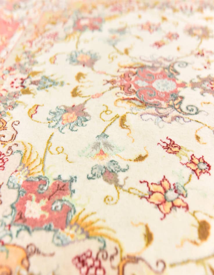 Detail image of  3' 3 x 5' 1  Hand Knotted Tabriz Persian Rug