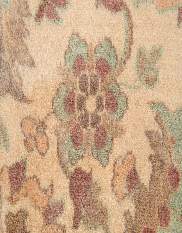 Detail image of  8' 3 x 10' 2  Hand Knotted Tabriz Oriental Wool Rug