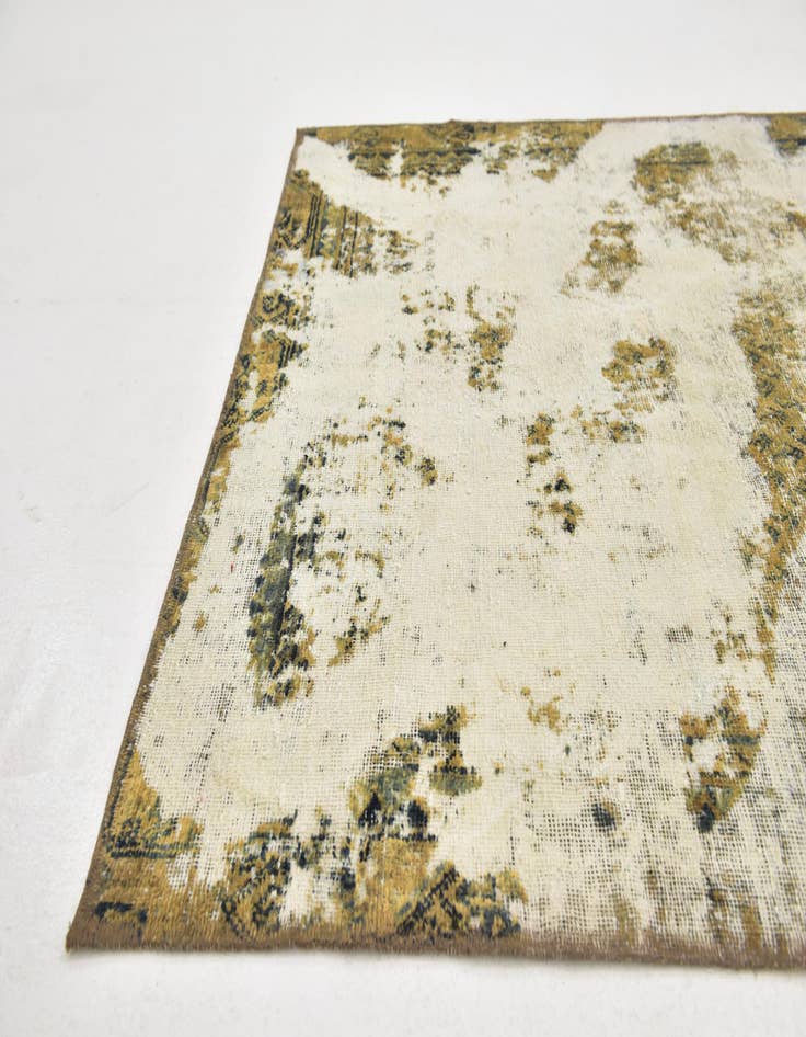 Detail image of  3' 10 x 6'  Hand Knotted Ultra Vintage Persian Wool Rug