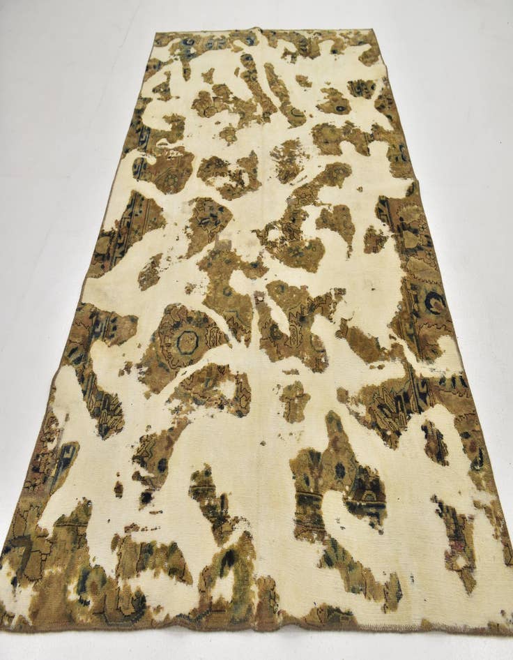 Detail image of  5' 10 x 9' 3  Hand Knotted Ultra Vintage Persian Wool Rug