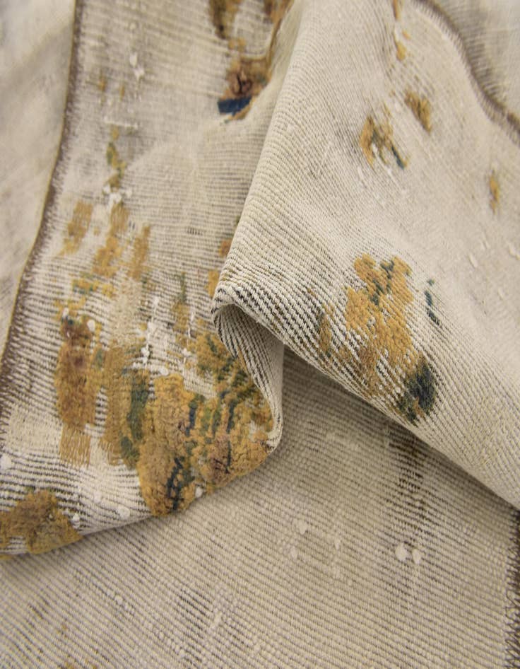 Detail image of  2' 7 x 4' 5  Hand Knotted Ultra Vintage Persian Wool Rug