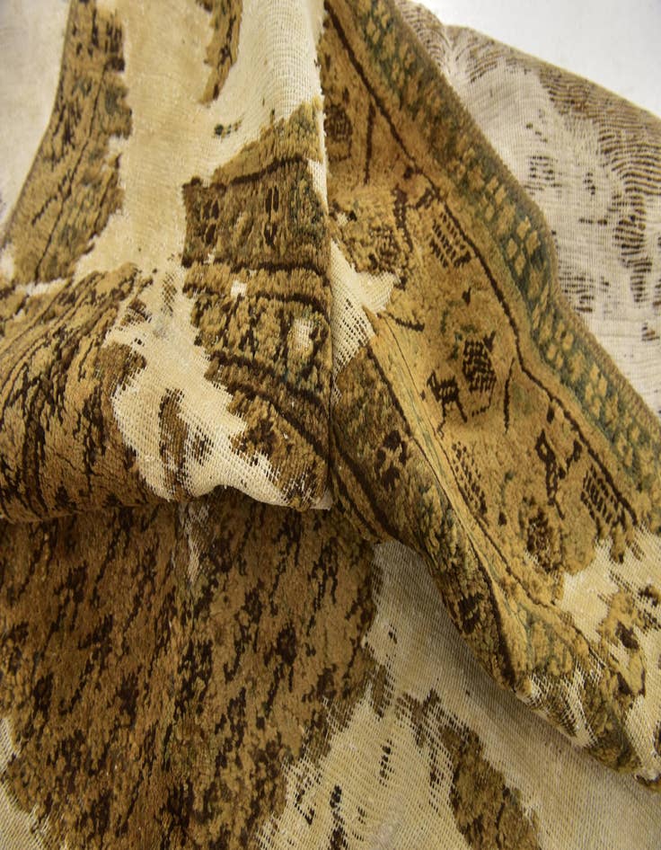 Detail image of  6' x 8' 5  Hand Knotted Ultra Vintage Persian Wool Rug