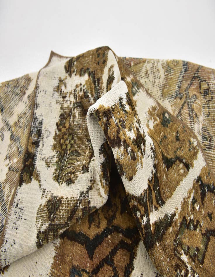 Detail image of  3' 2 x 5' 9  Hand Knotted Ultra Vintage Persian Wool Rug