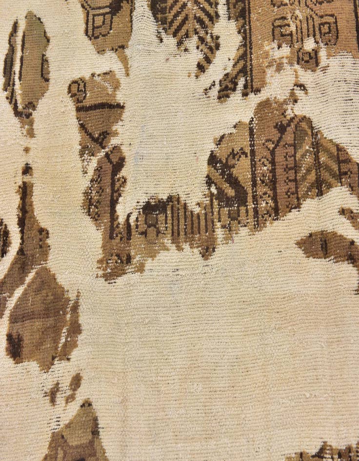 Detail image of  4' 7 x 8'  Hand Knotted Ultra Vintage Persian Wool Rug