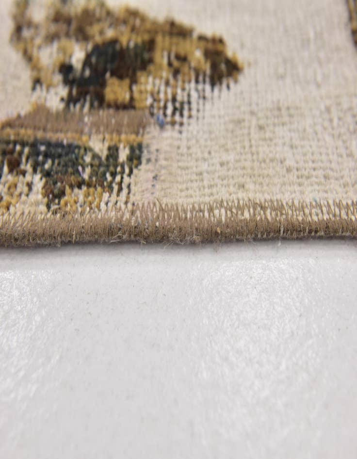 Detail image of  4' 10 x 7' 7  Hand Knotted Ultra Vintage Persian Wool Rug