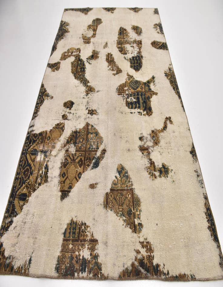 Detail image of  6' 7 x 9' 6  Hand Knotted Ultra Vintage Persian Wool Rug