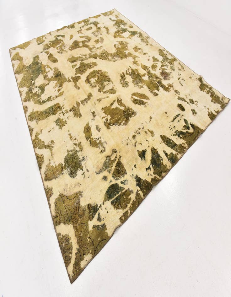 Detail image of 9' 6 x 11' 2 Hand Knotted Ultra Vintage Persian Wool Rug