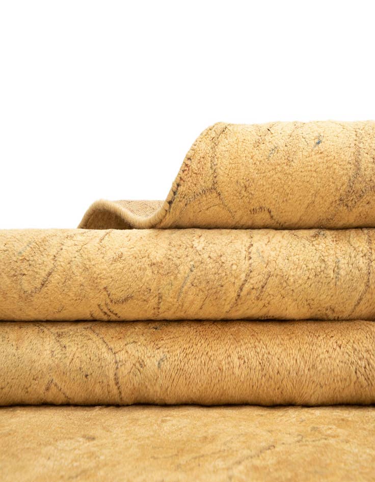 Detail image of  9' 8 x 13' Vintage Royal Rug