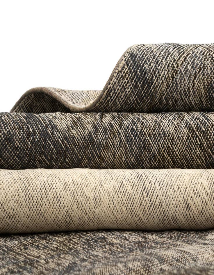 Detail image of  9' 9 x 12' 2 Vintage Royal Rug