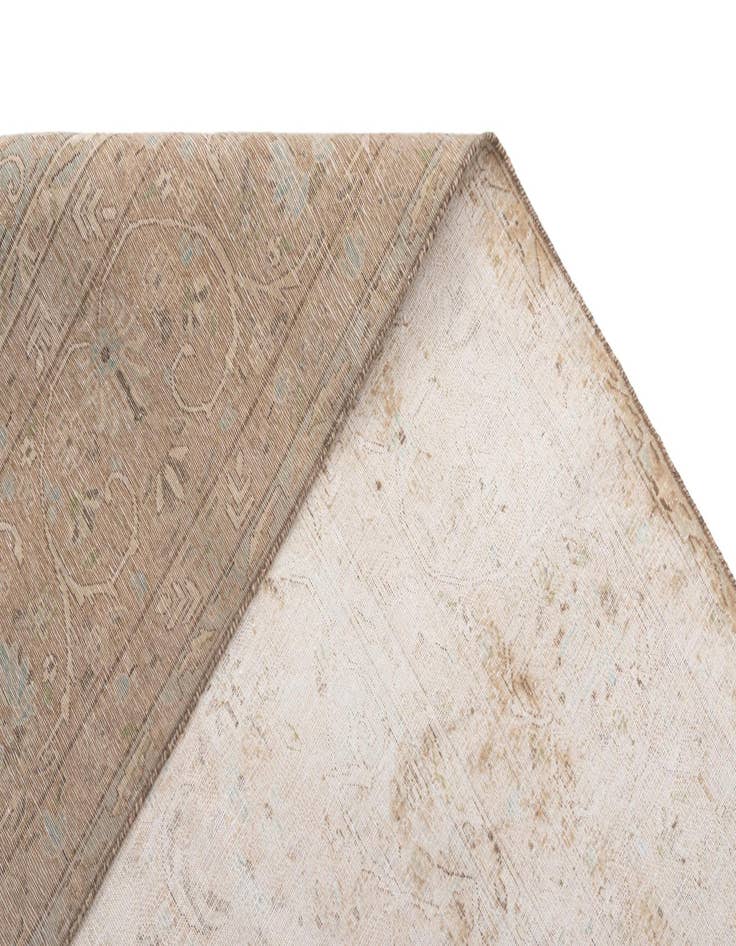 Detail image of  9' 6 x 12' 7 Vintage Royal Wool Rug