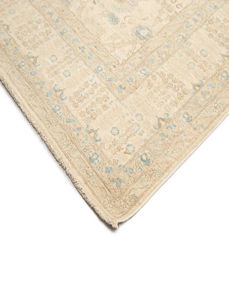 Detail image of  8' 1 x 9' 8 Ziegler Rug