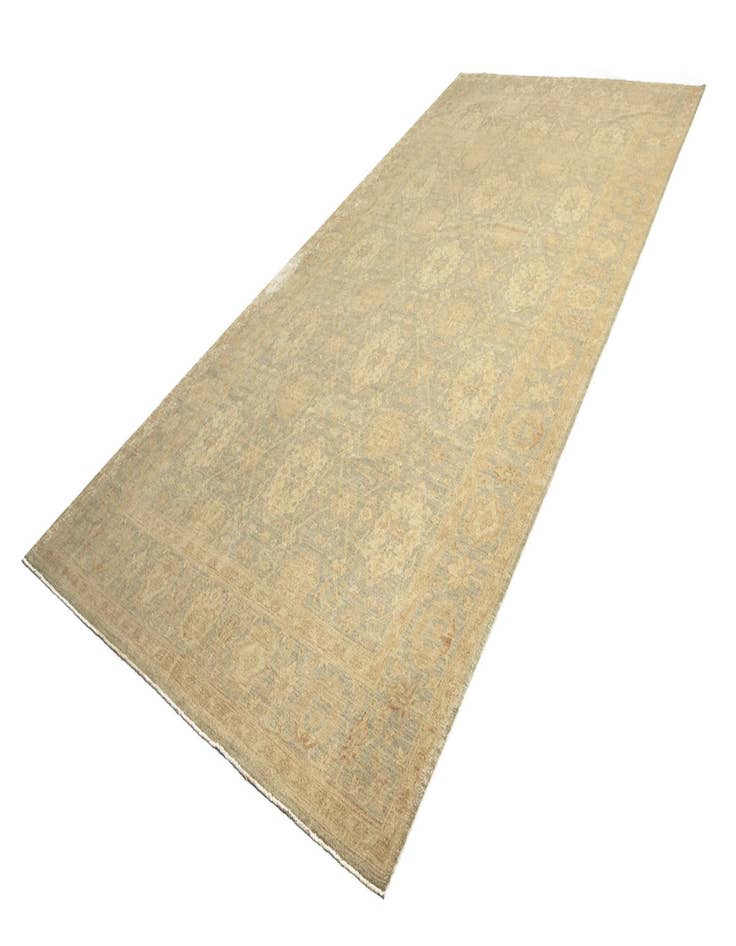 Detail image of  8' 9 x 13' 9 Ziegler Wool Rug