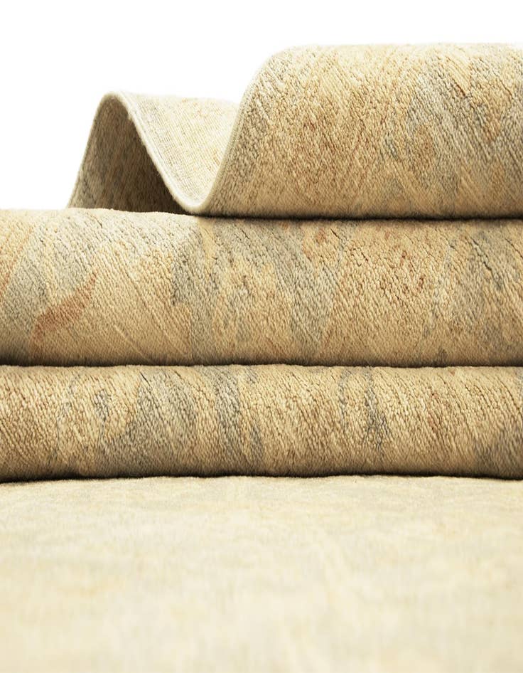 Detail image of  8' 9 x 13' 9 Ziegler Wool Rug