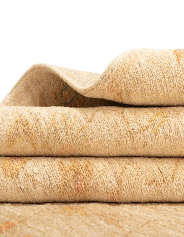 Detail image of  5' 9 x 7' 9 Ziegler Wool Rug