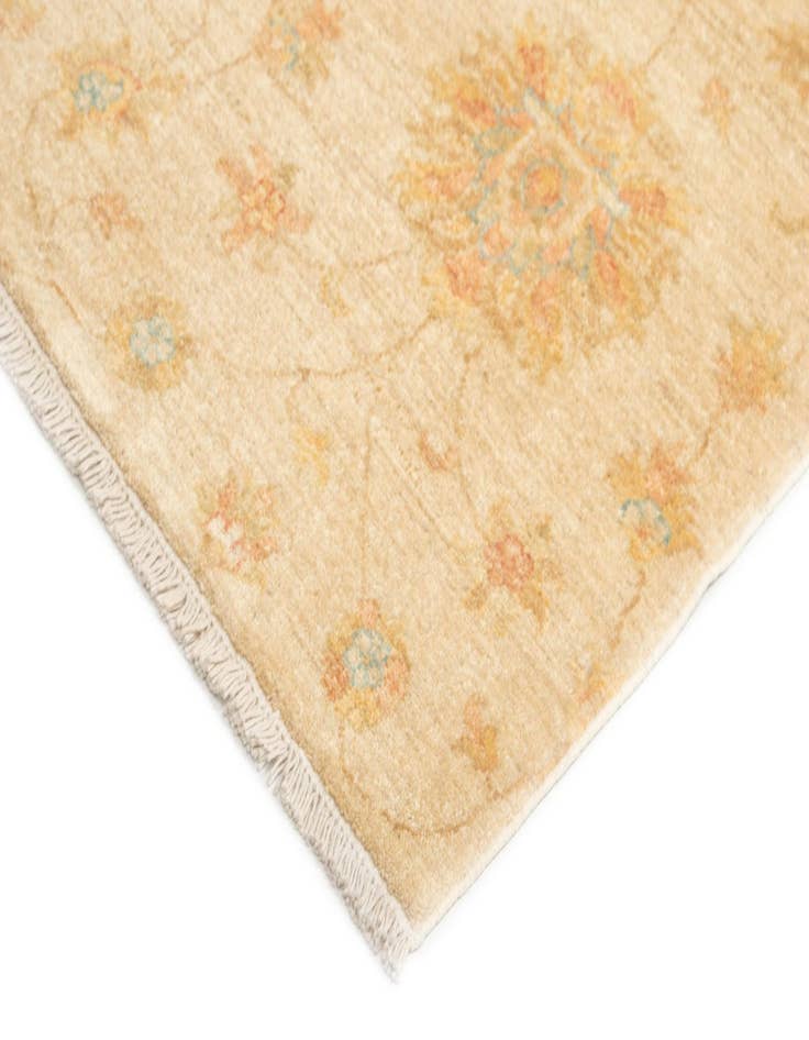 Detail image of  5' 9 x 7' 10 Ziegler Wool Rug