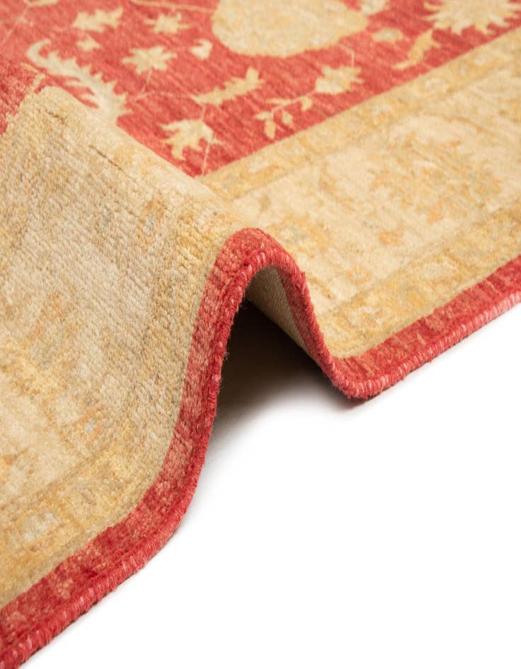 Detail image of  5' 7 x 7' 10 Ziegler Wool Rug