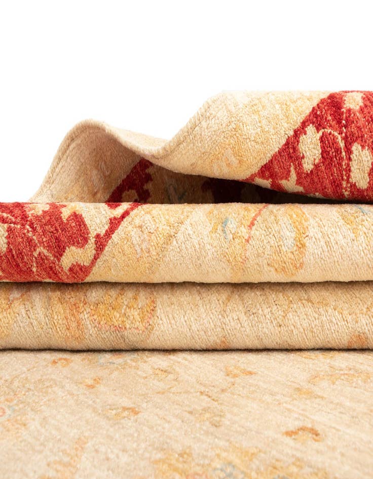 Detail image of  5' 7 x 7' 3 Ziegler Wool Rug