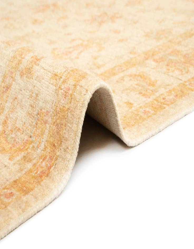 Detail image of  5' 7 x 7' 10 Ziegler Wool Rug