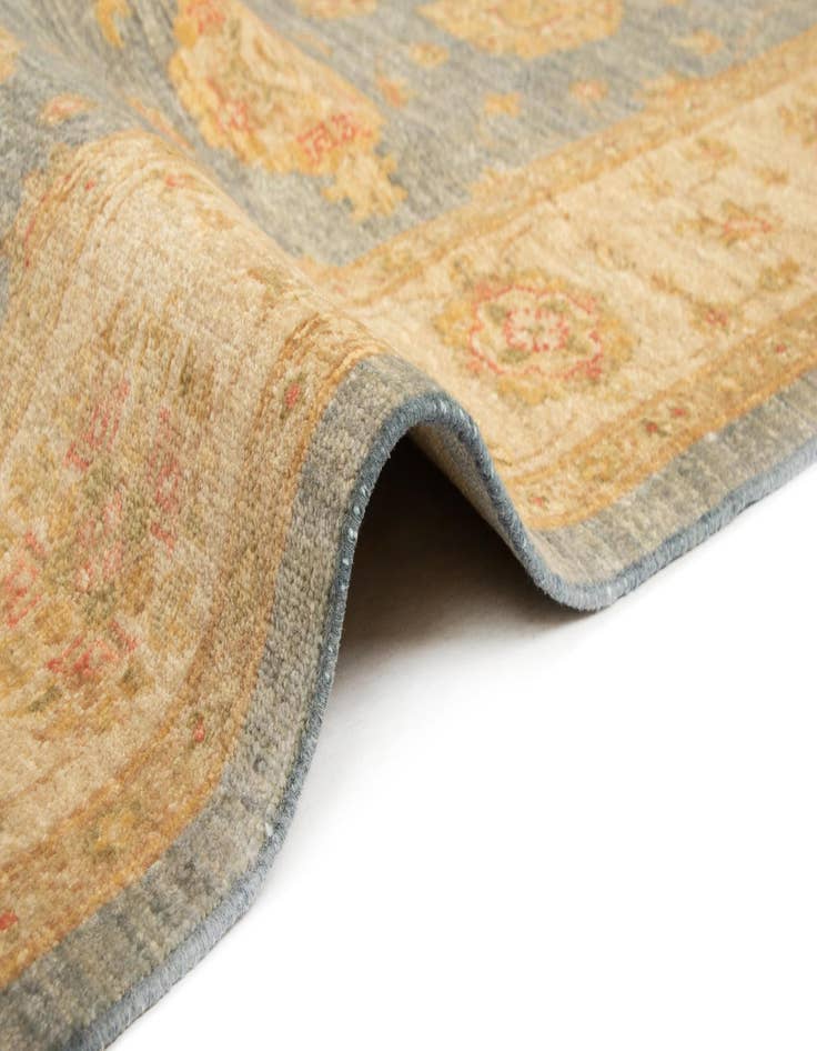 Detail image of  5' 7 x 7' 11 Ziegler Wool Rug