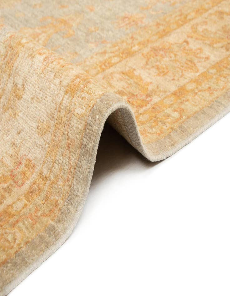 Detail image of  6' 8 x 8' 1 Ziegler Wool Rug