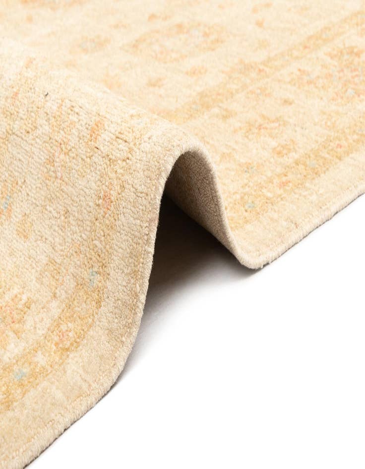 Detail image of  6' 7 x 9' 6 Ziegler Wool Rug