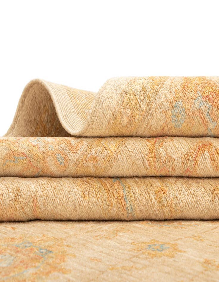 Detail image of  6' 8 x 9' 9 Ziegler Wool Rug