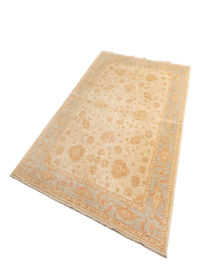 Detail image of  6' 11 x 9' 9 Ziegler Wool Rug