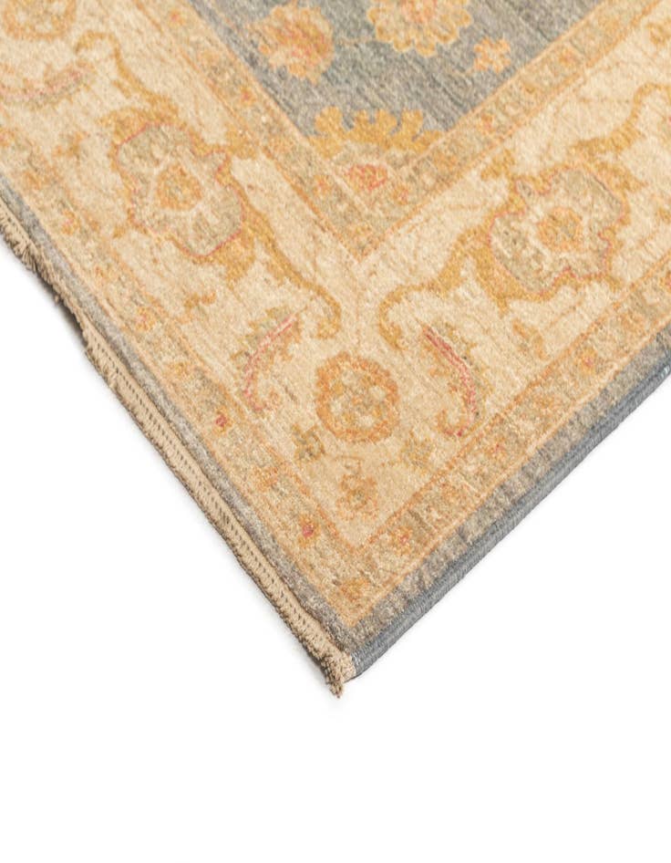 Detail image of  6' 7 x 9' 8 Ziegler Wool Rug