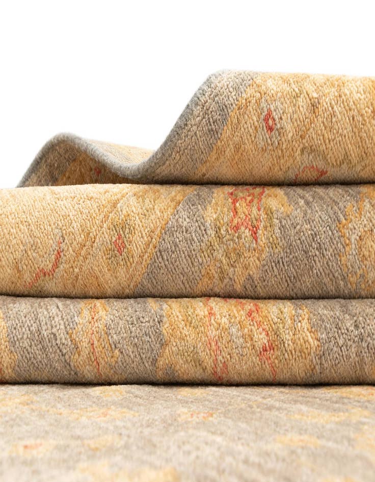 Detail image of  6' 7 x 7' 9 Ziegler Wool Rug