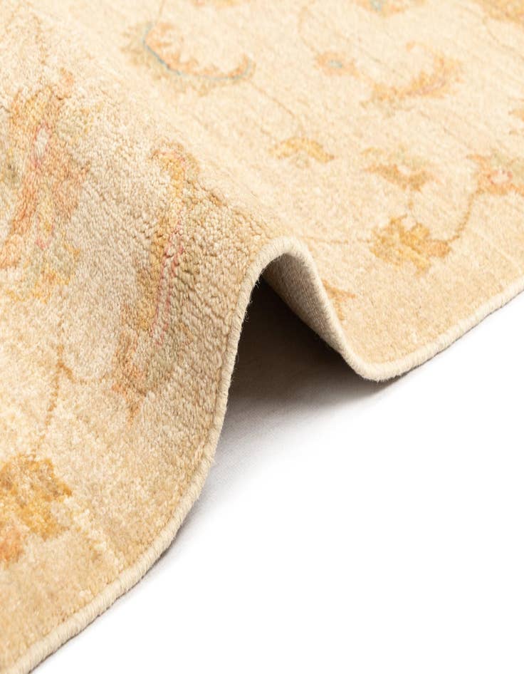 Detail image of  5' 11 x 7' 10 Ziegler Wool Rug