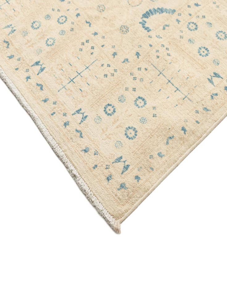 Detail image of  6' 8 x 9' 8  Hand Knotted Ziegler Rug