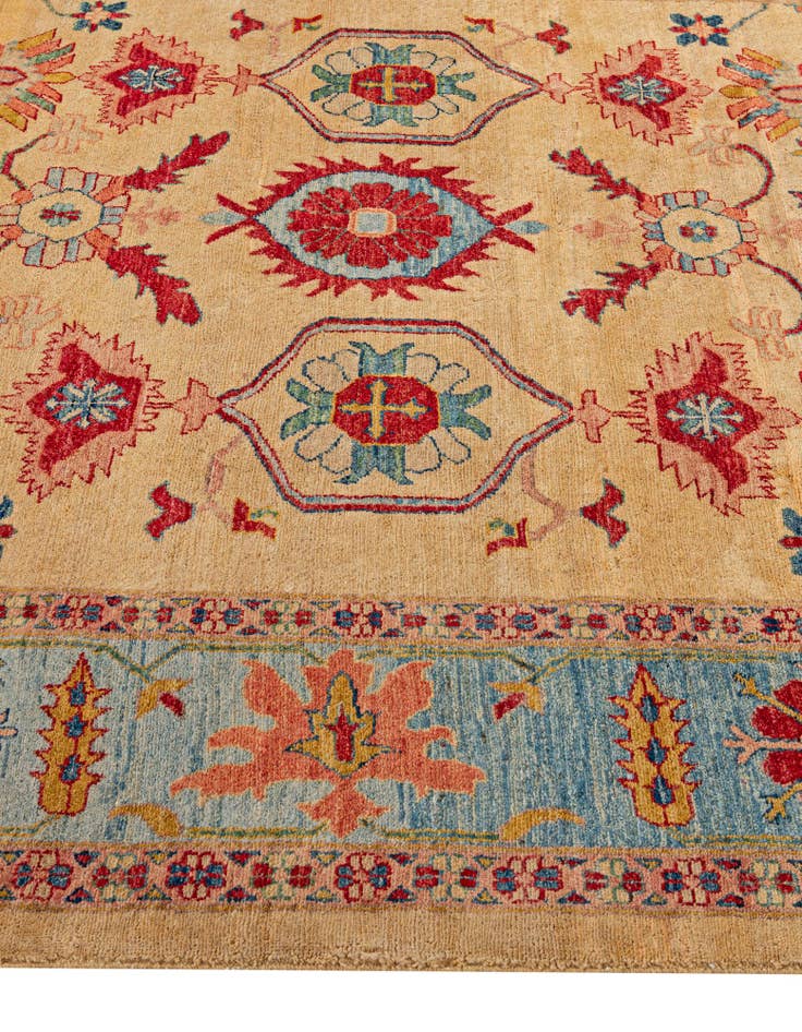 Detail image of  6' 6 x 9' 8  Hand Knotted Ziegler Wool Rug