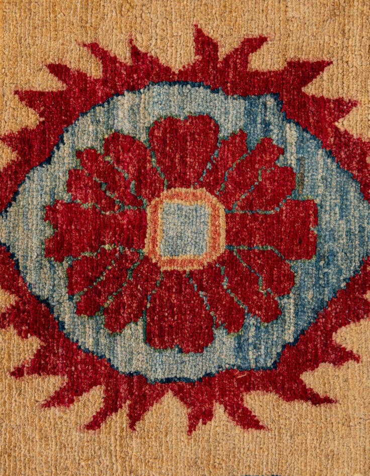 Detail image of  6' 6 x 9' 8  Hand Knotted Ziegler Wool Rug